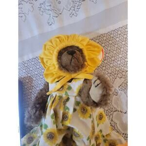 Vintage TY Susannah You Are My Sunshine Sunflower Bear Plush 8" 1993